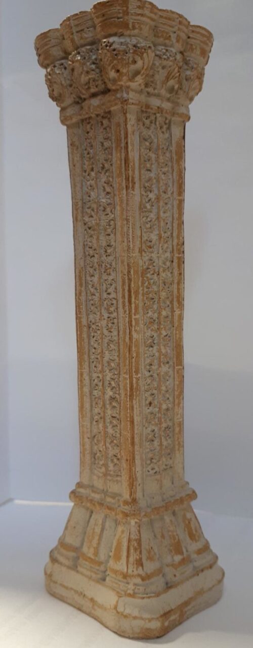 Small Master Mason Pillar
