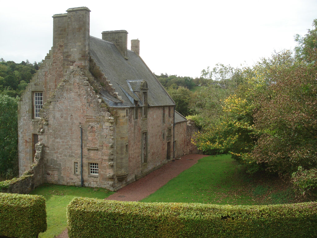 Rosslyn Castle