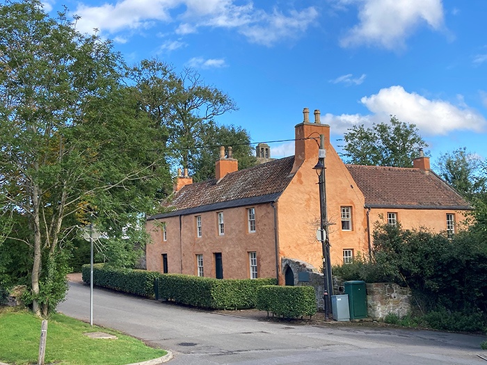 collegehill-house-blue-sky-small