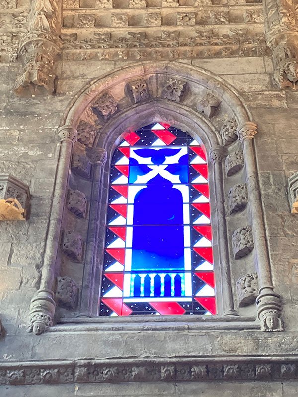 rosslyn-castle-window-by-joe-tilson