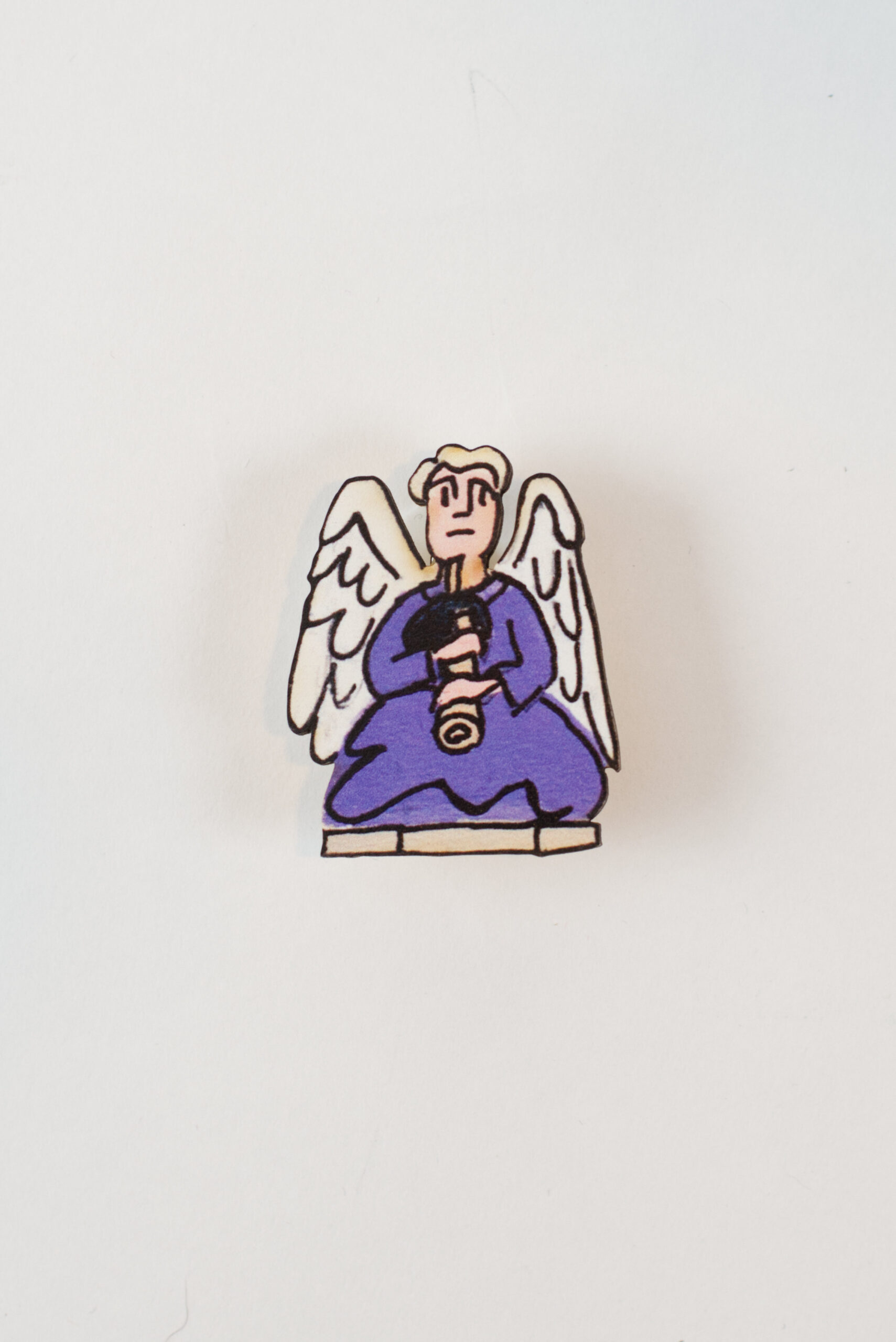 Angel with Bagpipes Pin Badge